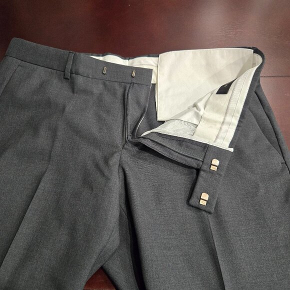 ZEGNA Single-Breasted Wool Suit - Picture 15 of 16